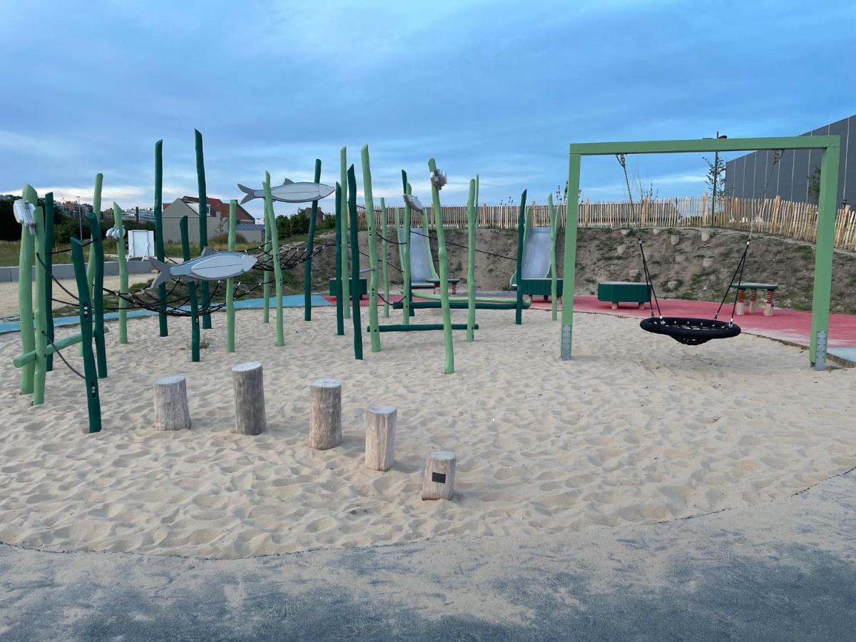 Hotel Acropolis " Op Het Sportiefste Park Van De Kust " Middelkerke Zewnętrze zdjęcie